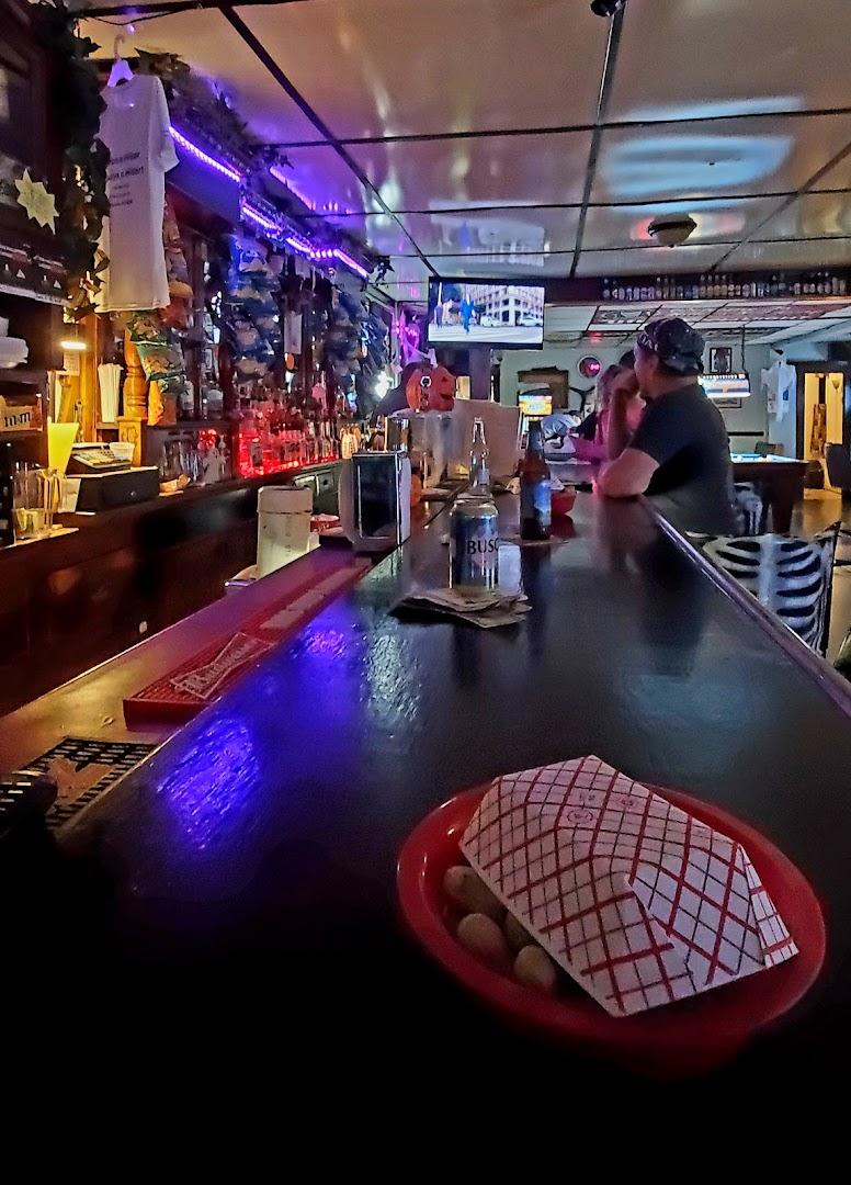 Hiller's Hideaway